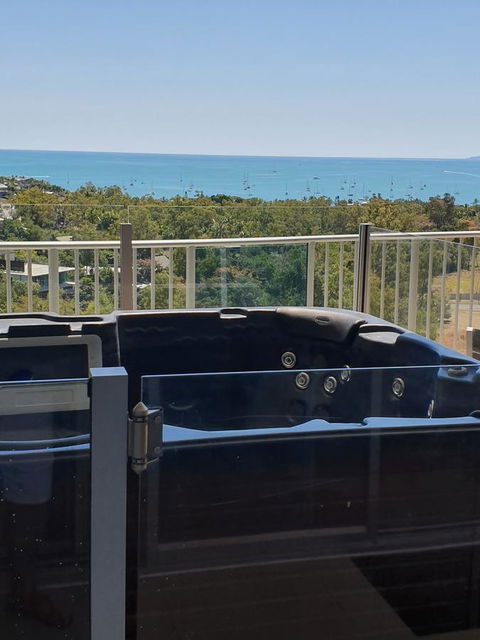 Azure Sea Whitsunday Resort - Travel Search 20