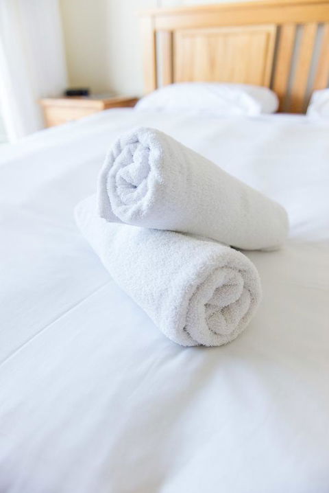 Paradise Penthouse At Waves - Airlie Beach - Travel Search 22