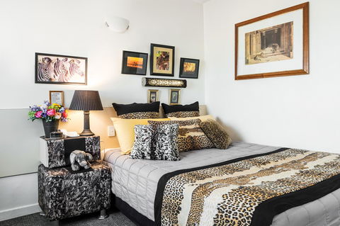 Airport Riverview Motel - Cruises Travel 8