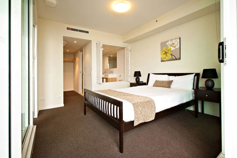 Lanai Riverside Apartments - Tourism Guide 8