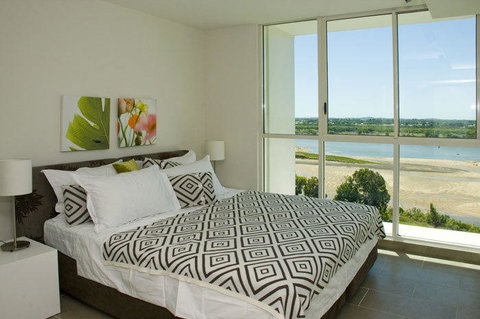 Lanai Riverside Apartments - Tourism Guide 22