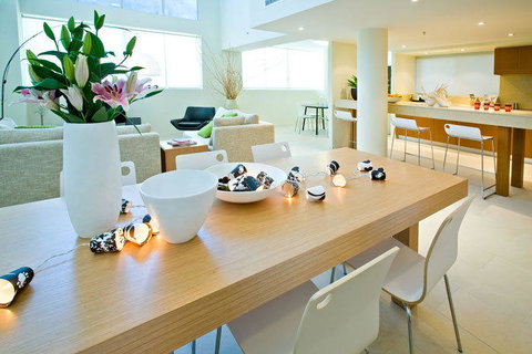 Lanai Riverside Apartments - Tourism Guide 25