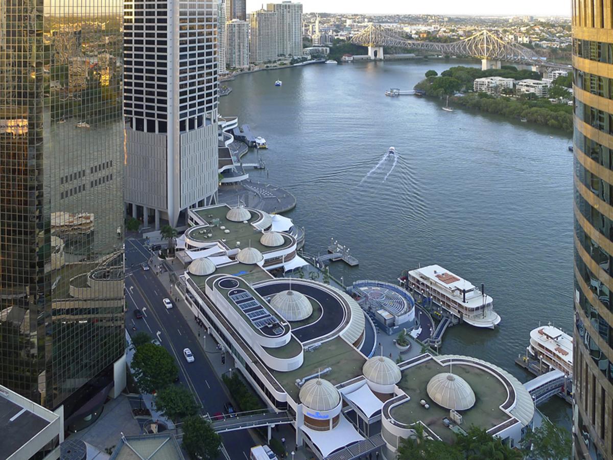  Cruises Travel