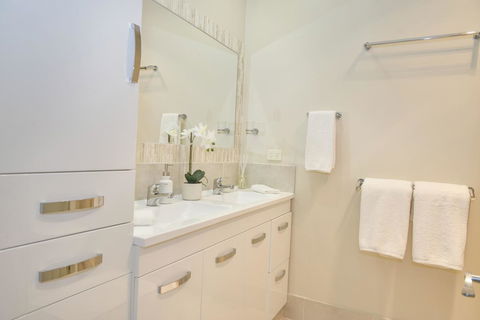 The Guesthouse Maleny - Travel Search 9