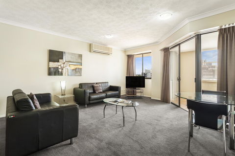 Bridgewater Apartments - Cruises Travel 3