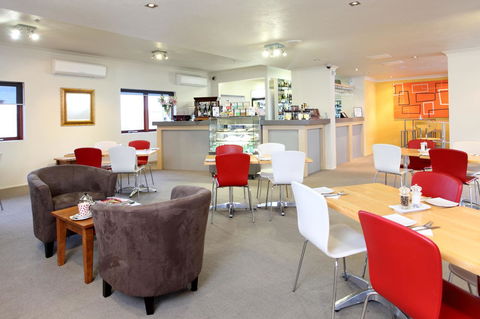 Best Western Gregory Terrace - Cruises Travel 29