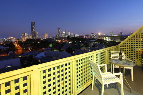Best Western Gregory Terrace - Cruises Travel 23