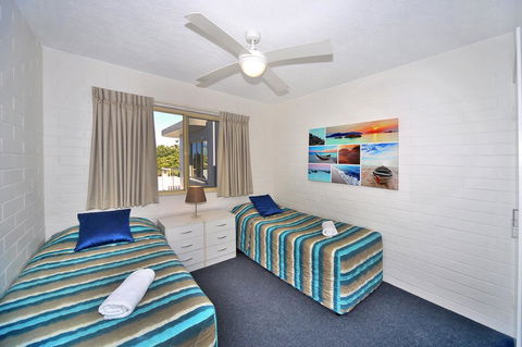 Surf Dance Apartments - Travel Search 39