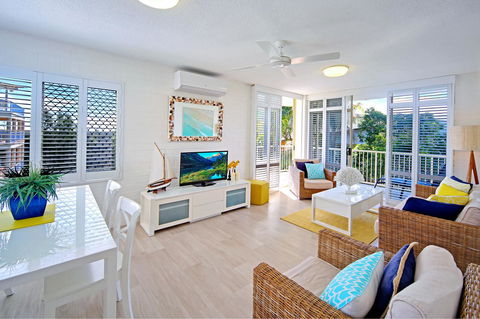 Surf Dance Apartments - Travel Search 13