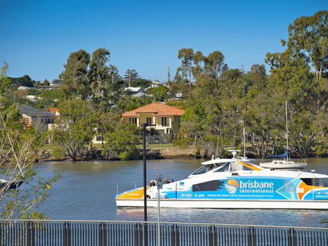 Anville Court - Cruises Travel 11