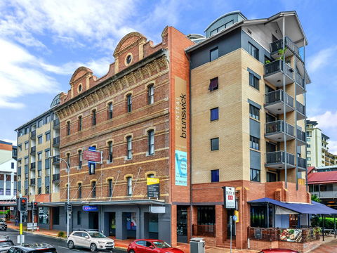 Central Brunswick Apartment Hotel - Cruises Travel 9