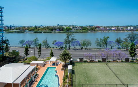 The Oasis Apartments - Cruises Travel 15