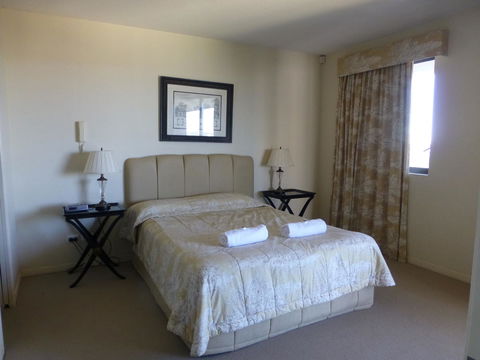 The Oasis Apartments - Cruises Travel 17