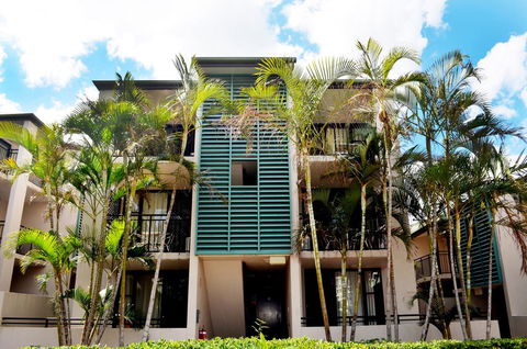 Spring Hill Mews Apartments - Cruises Travel 36