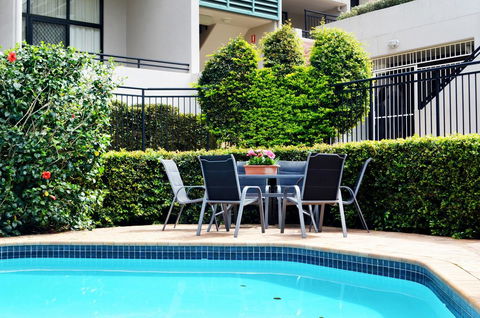 Spring Hill Mews Apartments - Cruises Travel 8