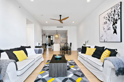 Oracle, 2 & 3 Bedroom Apartments - We Accommodate - Tourism Guide 16