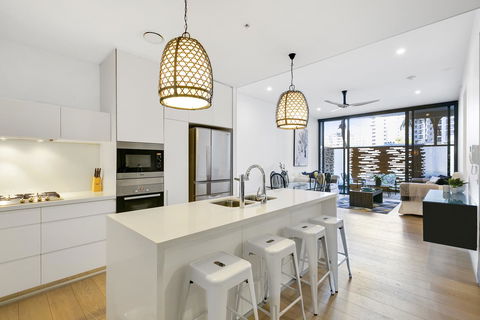 Oracle, 2 & 3 Bedroom Apartments - We Accommodate - Tourism Guide 20
