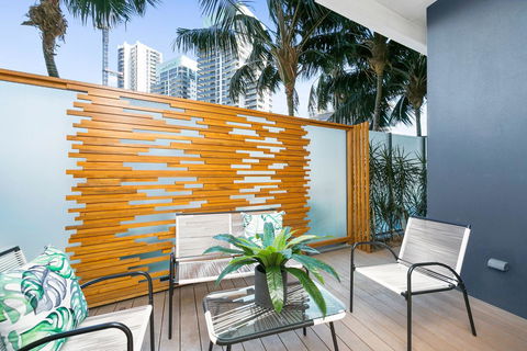 Oracle, 2 & 3 Bedroom Apartments - We Accommodate - Tourism Guide 11