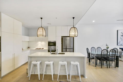 Oracle, 2 & 3 Bedroom Apartments - We Accommodate - Tourism Guide 21