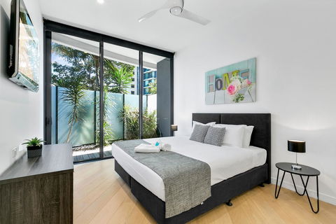 Oracle, 2 & 3 Bedroom Apartments - We Accommodate - Tourism Guide 13