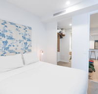 West End Executive Suite on the Brisbane River. - Cruises Travel