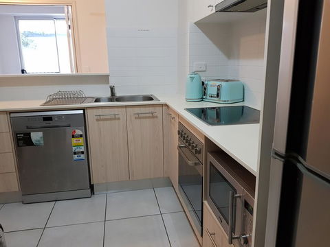 Whalecove Apartments - Travel Search 2