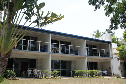 Whitehaven Beachfront Holiday Units - Travel Search 0