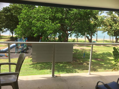 Whitehaven Beachfront Holiday Units - Travel Search 3