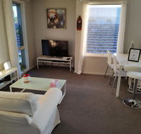 Whole storey 2 BedroomsKitchenLiving room in Glen Waverley - Tourism Guide