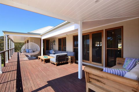 Wild Peace Mountain Lodge - Kangaroo Valley - Tourism Guide 1