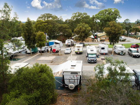 Windsor Gardens Caravan Park - Travel Agents 3