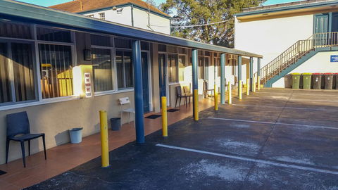 Windsor Motel - Cruises Travel 3
