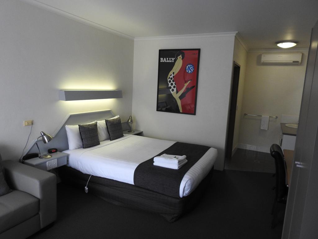 Prentice North VIC Cruises Travel