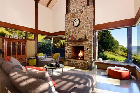 Womberroo - Kangaroo Valley - Tourism Guide 1