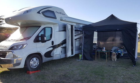 Wonky Stables Holiday Park - Cruises Travel 1