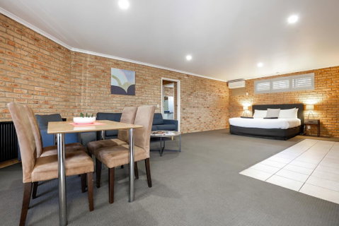 Wonthaggi Motel - Tourism Guide 3