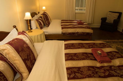 Wooleen Station - Cruises Travel 2
