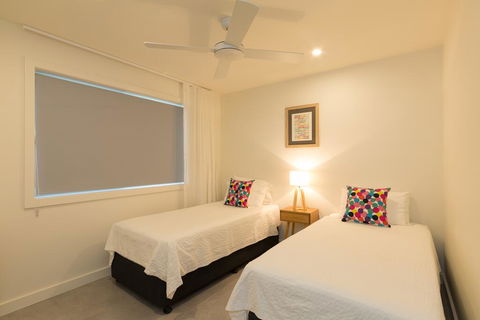Woolgoolga By The Sea - Travel Agents 2