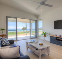 Woolgoolga by the Sea - Cruises Travel