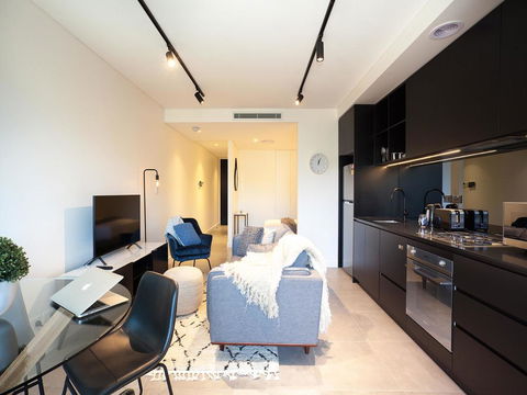 WOOLLOOMOOLOO ANCHORAGE (H)-L'Abode - Cruises Travel 1