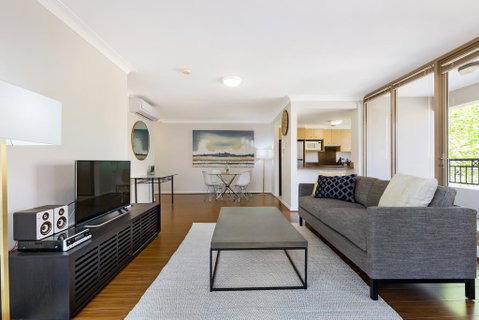 Woolloomooloo Modern Apartment 12BRK - Tourism Guide 0