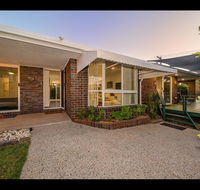 Woorim Secluded Palms Cottage - Tourism Guide