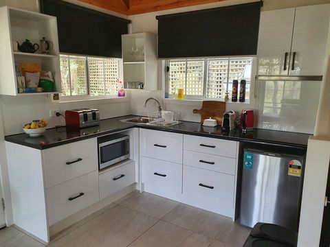 Wurrung B & B - The Cottage - Travel Search 1