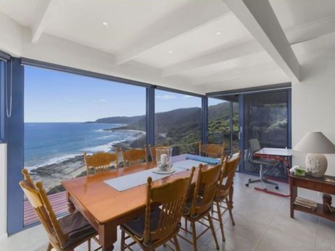 Wye Escape With Amazing Sweeping Ocean Views - Tourism Guide 1