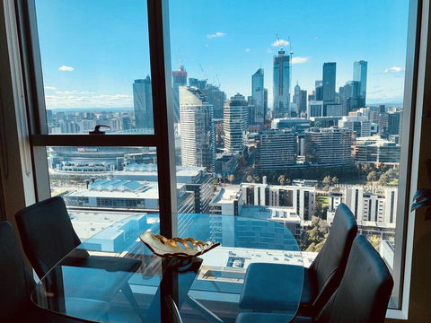 Xu's Residence@888 Collins St - Tourism Guide 0