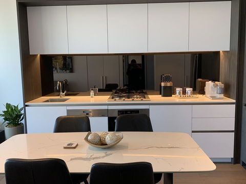 Xu's Residence@No.1 Collins Wharf - Tourism Guide 2