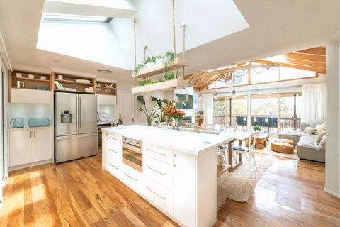 Yallingup Valley Retreat - Travel Agents 0