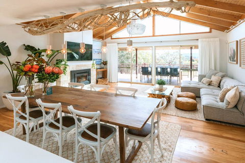Yallingup Valley Retreat - Travel Agents 1