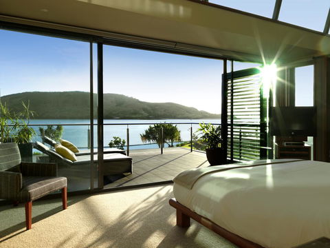Yacht Club Villas - Travel Search 1