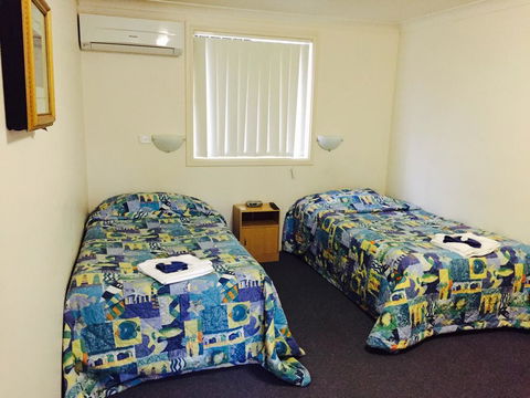 Yetholme Motor Inn - Travel Search 2